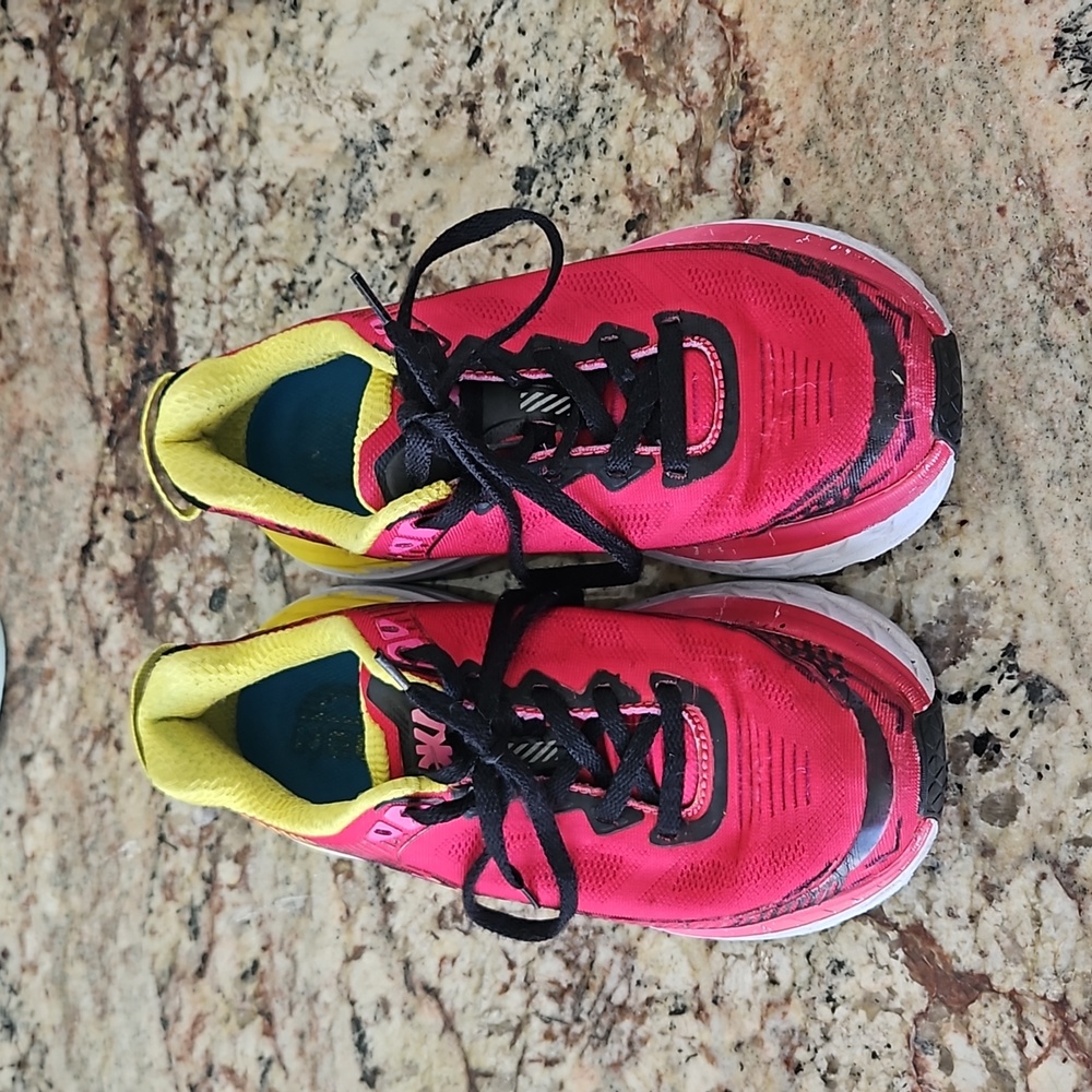 Hoka shoes size 7 women pink, gently used